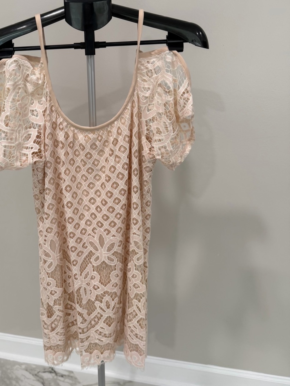 VENUS Blush Lace Cold-Shoulder Mini Dress